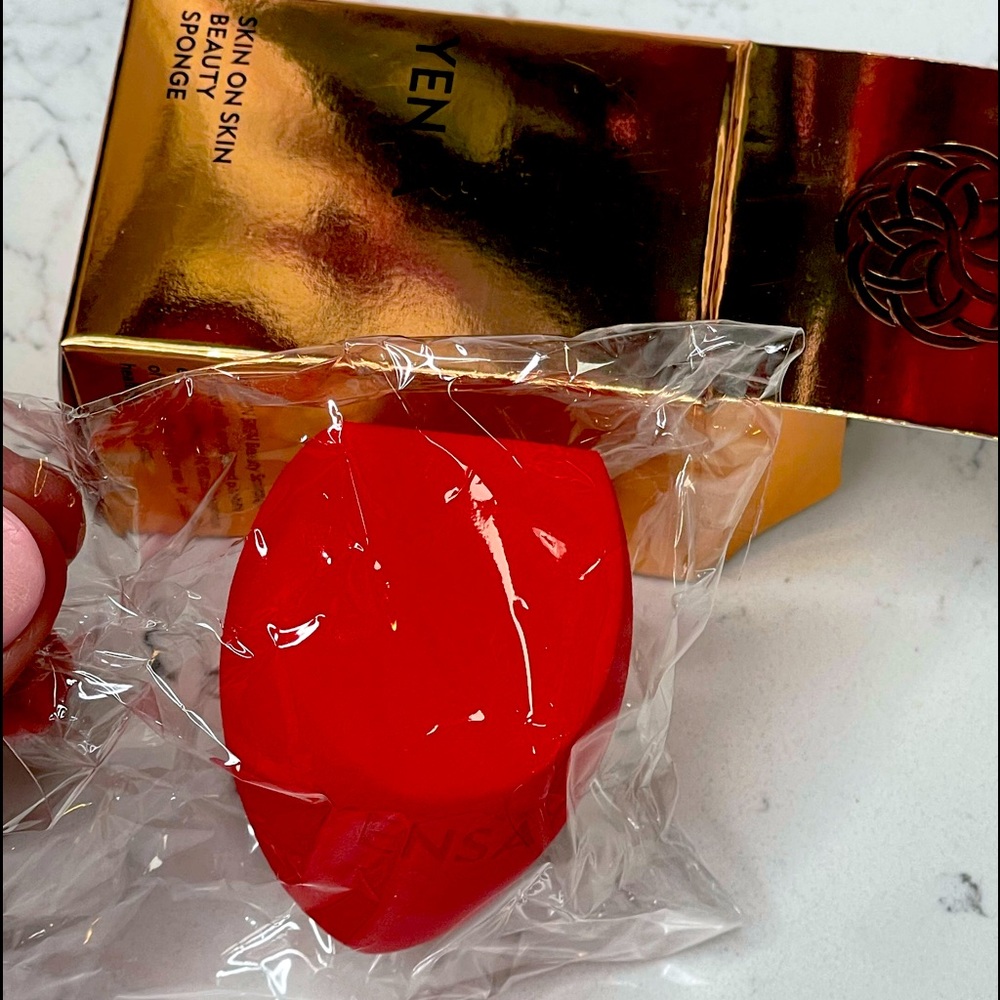 Yensa skin on skin beauty sponge